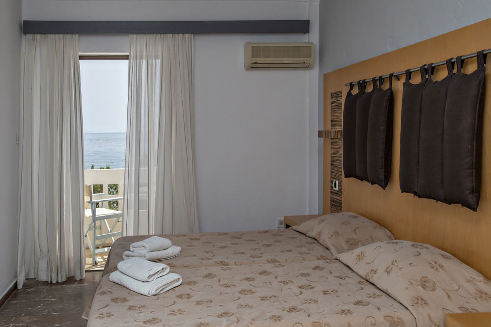 Aeolos Bay Hotel Tínos Dış mekan fotoğraf
